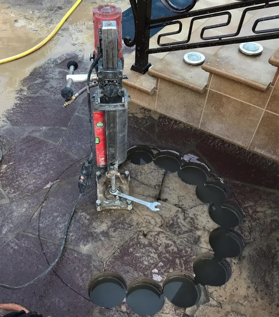 عمل فتحات في الخرسانة