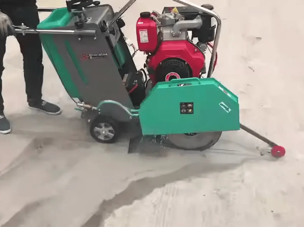 المشاريع 3 عمل فواصل تمدد للأرضيات قص رطب