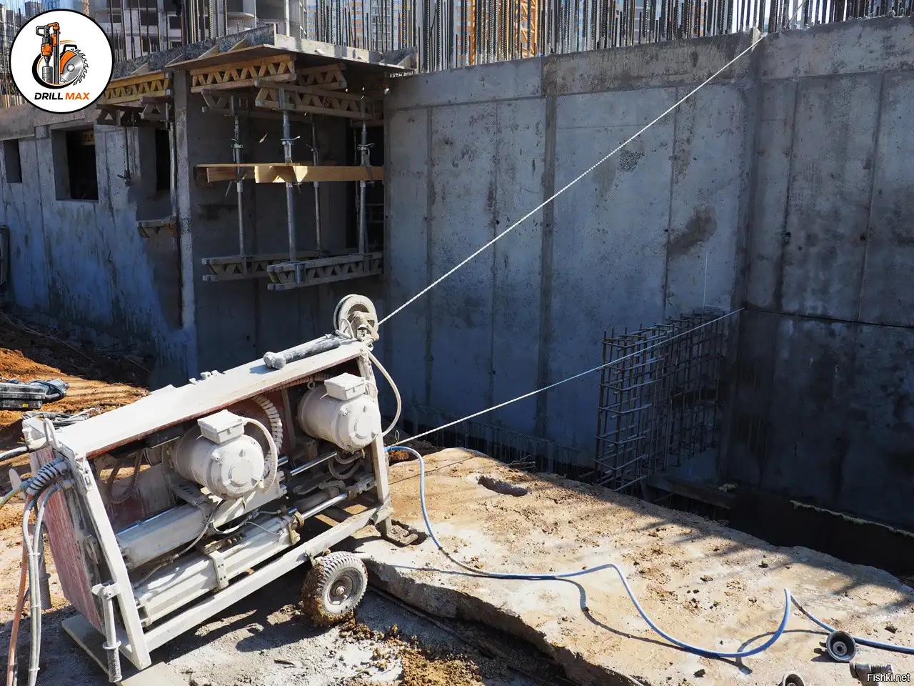 قص الخرسانة بالواير